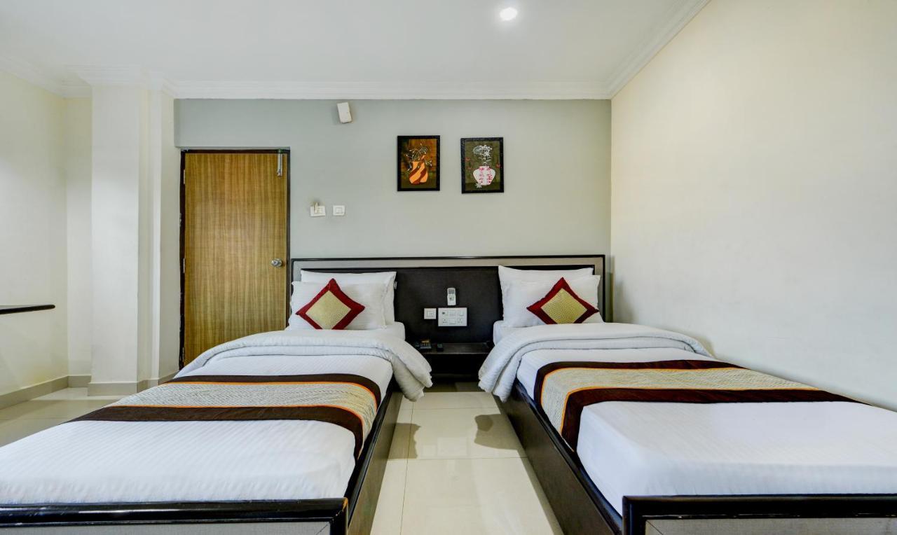 Madrasi Airport Hotel - Saibala Chennai Exterior photo